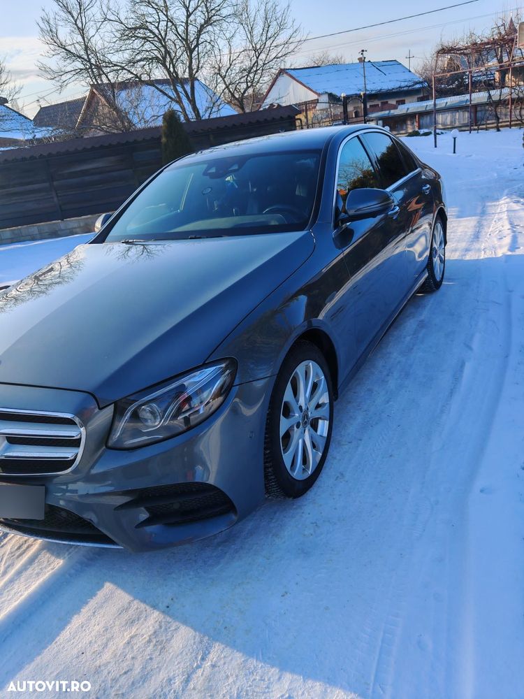Mercedes-Benz E 220 d 4MATIC 9G-TRONIC - 3