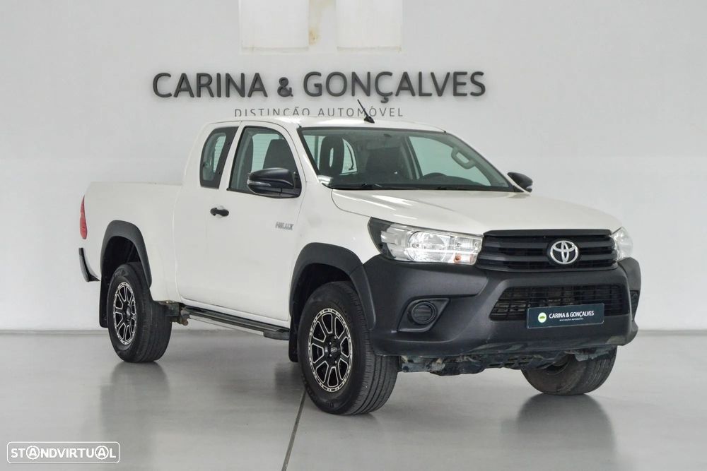 Toyota Hilux 2.4 D-4D 4X2 Cabine Extra 3L - 3