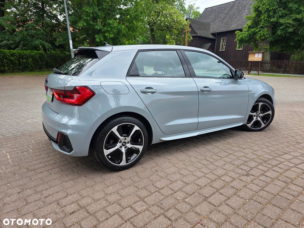Audi A1 Sportback 35 TFSI S tronic S line - 4