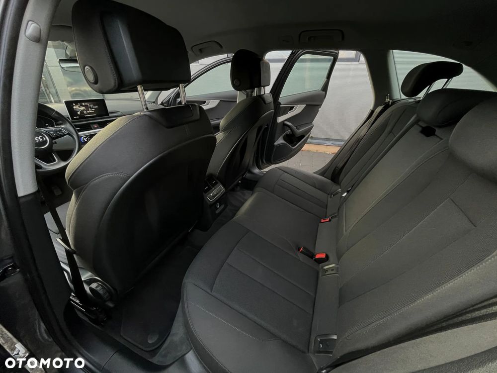 Audi A4 Avant 2.0 TDI ultra S tronic sport - 20