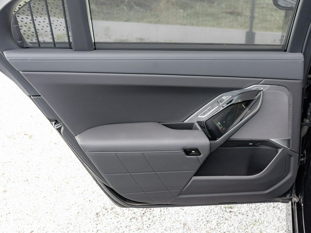 BMW Seria 7 - 22