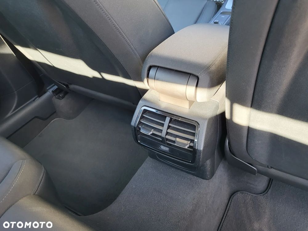 Audi Q3 35 TFSI mHEV S tronic - 17