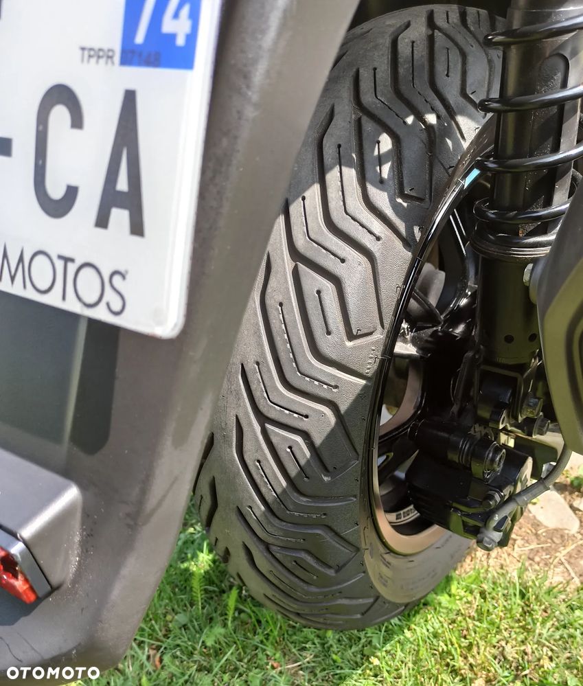 Kymco X-Town - 8