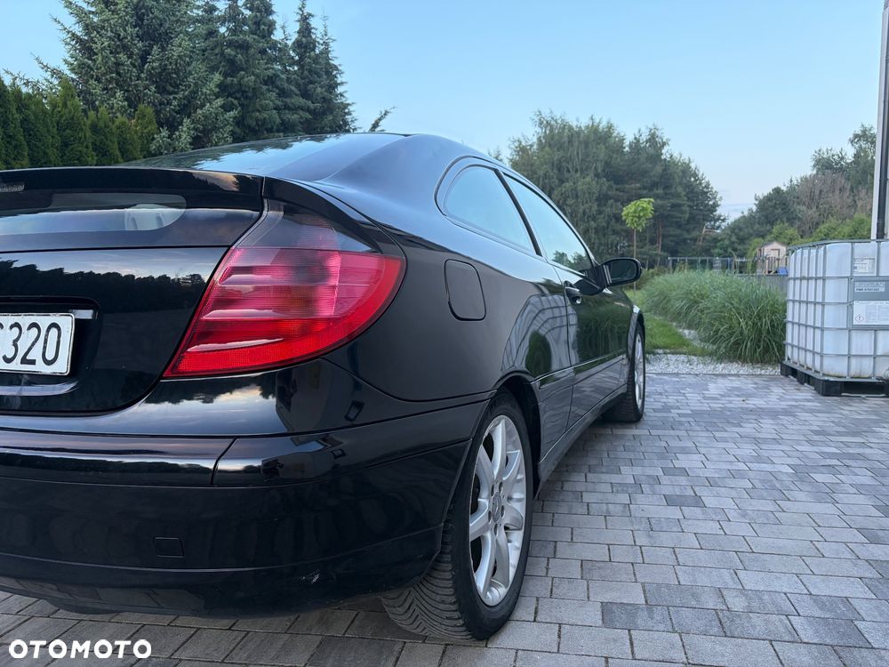 Mercedes-Benz Klasa C - 16