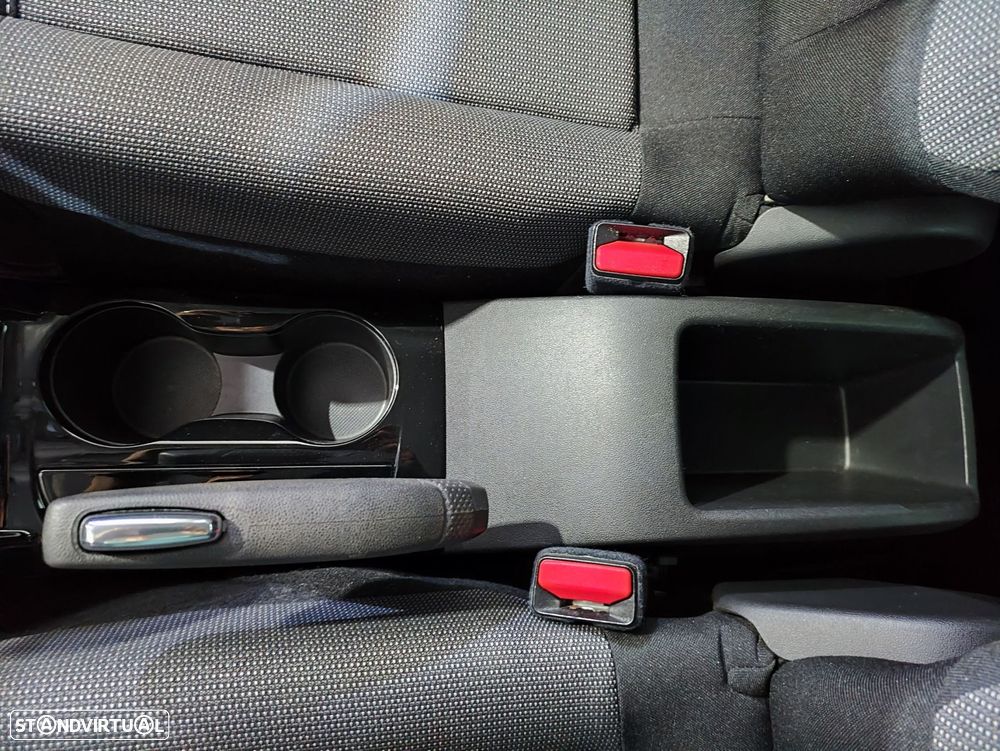 Citroën C3 Aircross 1.5 BlueHDi Feel Pack - 25