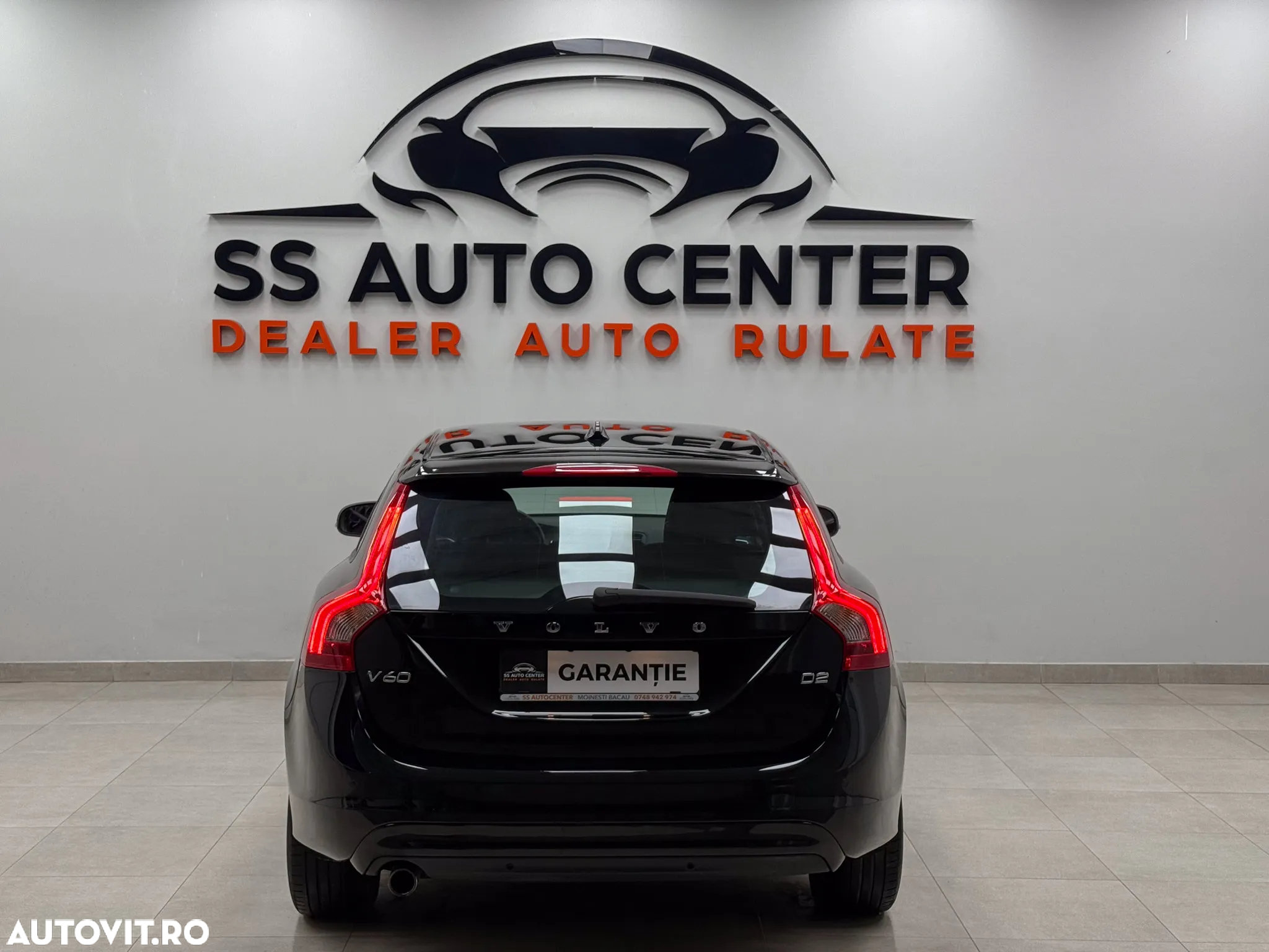 Volvo V60 D2 ECO Start-Stop Momentum - 8