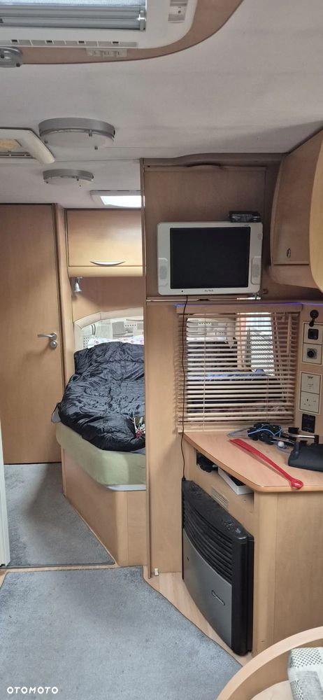 Bailey Senator 6 california - 26