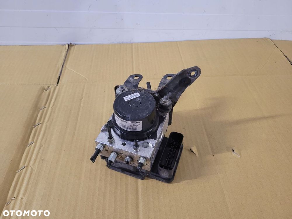 TOYOTA YARIS III 3 1.0 B POMPA ABS 89541-0D170 - 1