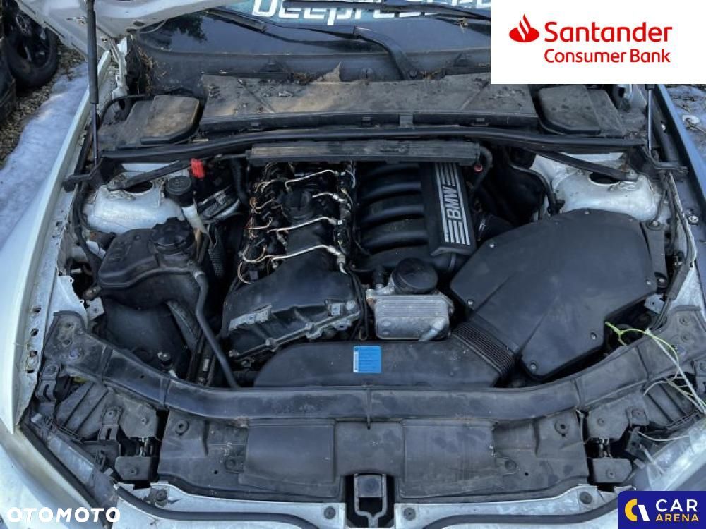 BMW Seria 3 325i - 6