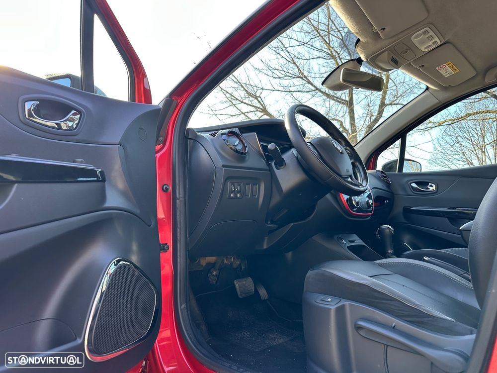 Renault Captur dCi 90 EDC Helly Hansen - 19