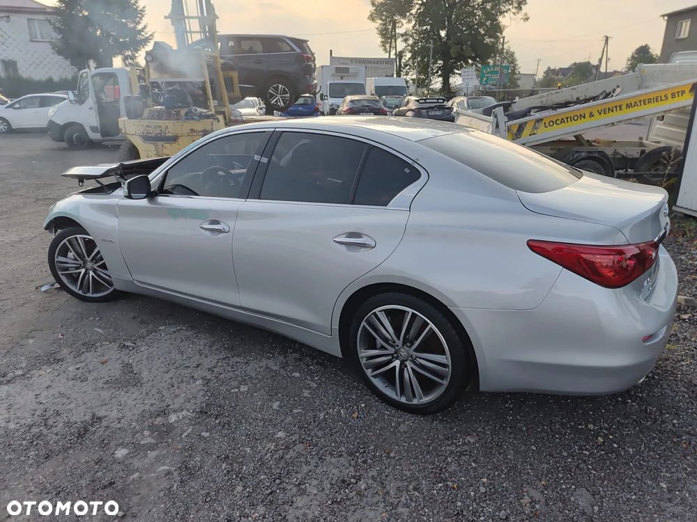 Infiniti Q50 Hybrid AWD Premium - 15