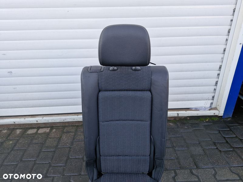 toyota verso i 1 lift fotel 2 rząd kanapy tył środkowy półskóra - 2