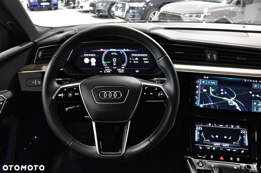 Audi e-tron 55 Quattro Advanced - 15