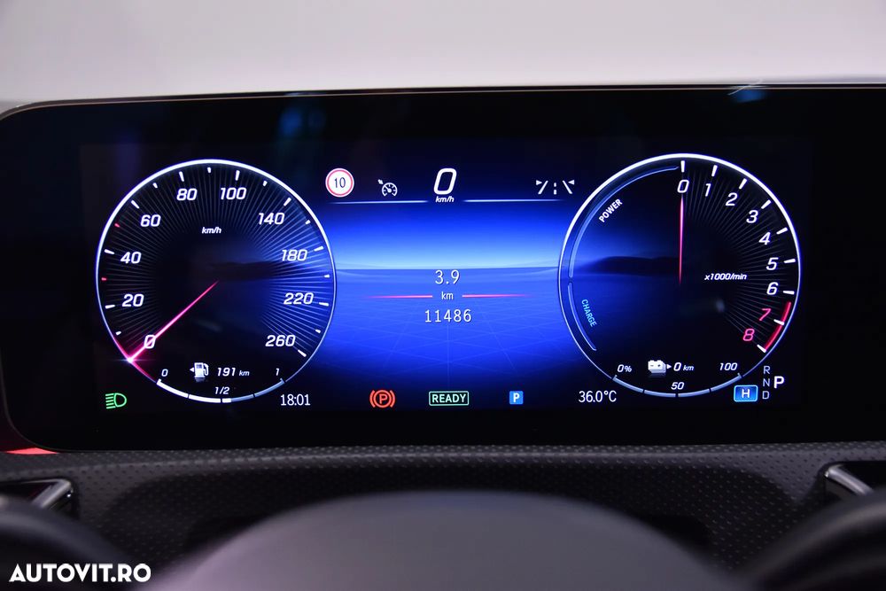 Mercedes-Benz CLA 250 e 8G-DCT AMG Line - 10