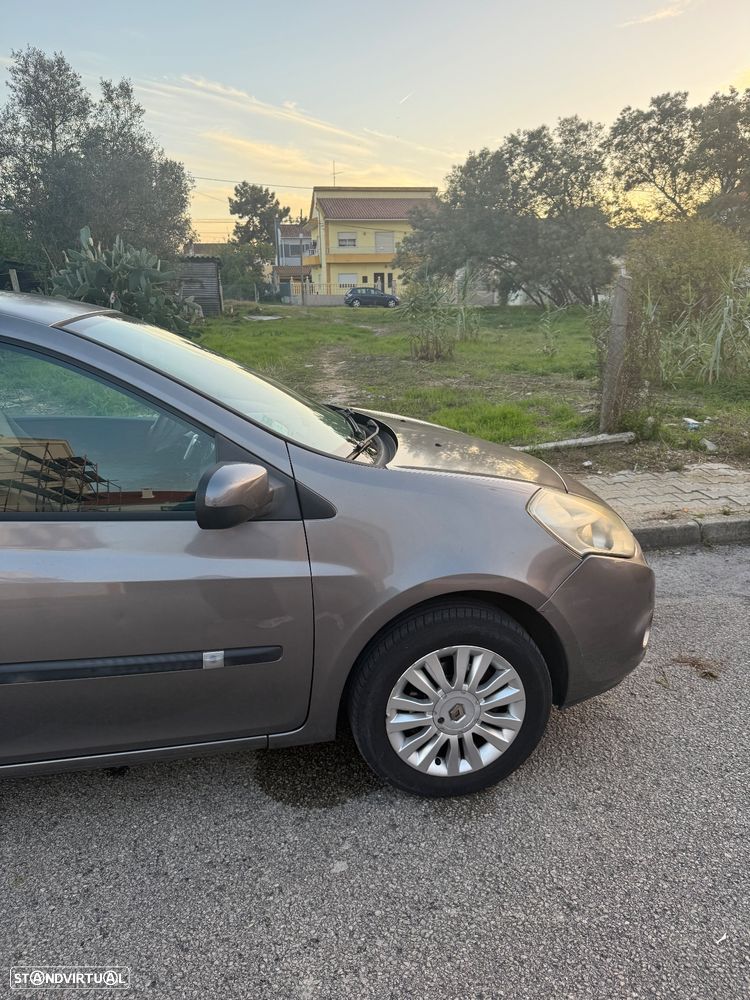 Renault Clio 1.2 16V GT - 6