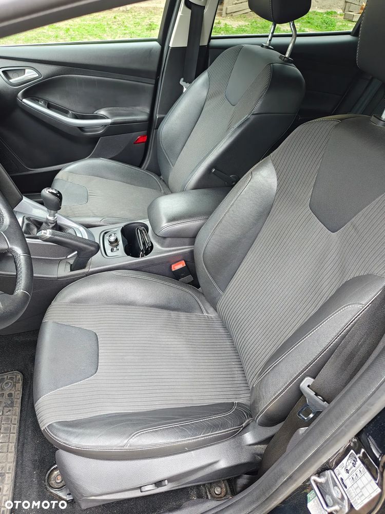 Ford Focus 1.0 EcoBoost Titanium - 13