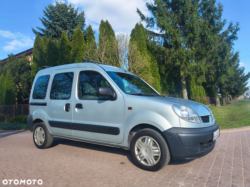 Renault Kangoo 1.6 16V Privilege - 17