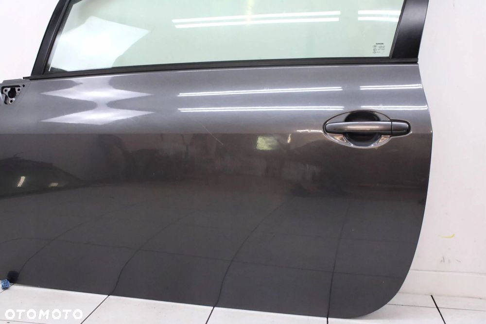 TOYOTA AURIS I 3D 2006R- DRZWI LEWE PRZEDNIE LEWY PRZÓD 1G3 - KOD LAKIERU - 7