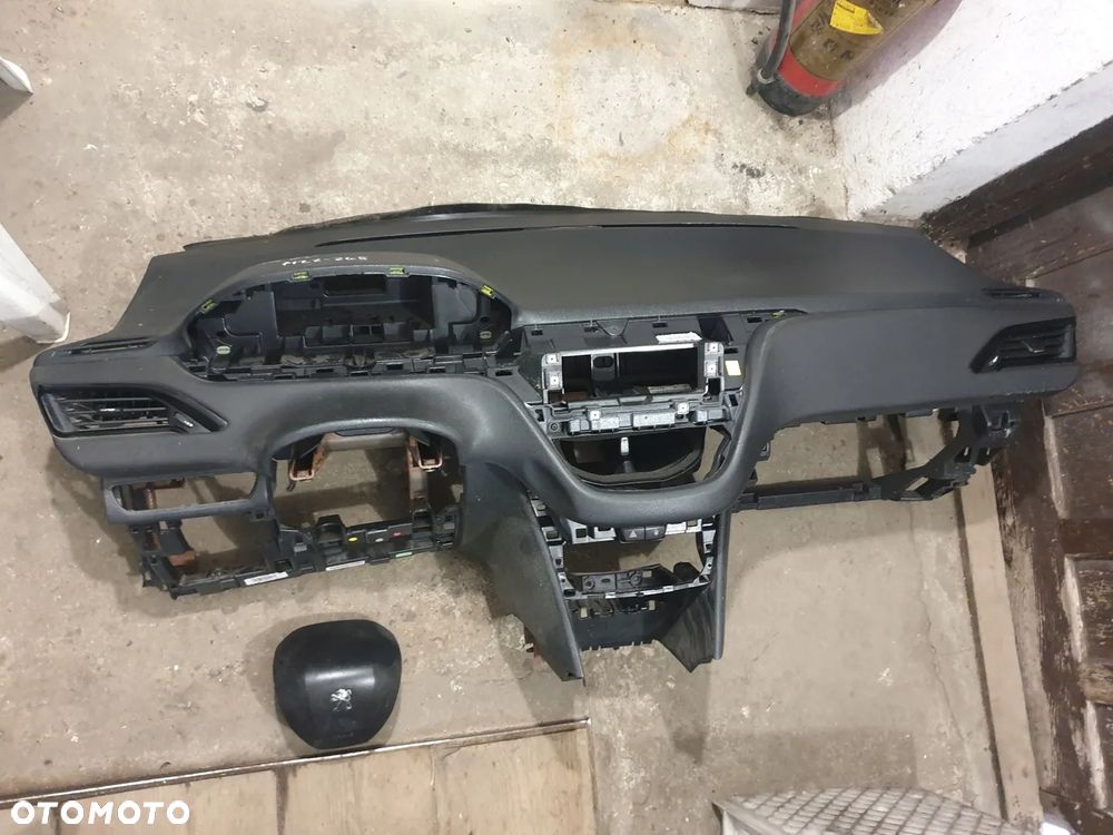 PEUGEOT 208 12-18 airbag deska konsola kpl. ORYGIN.