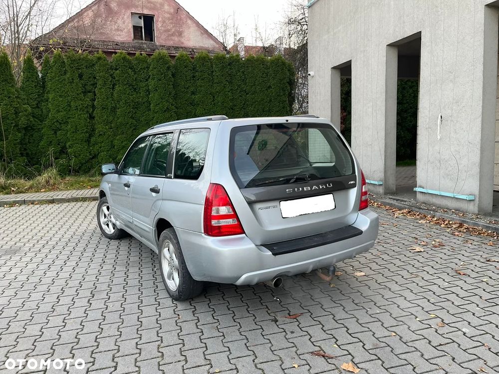 Subaru Forester 2.0 XT Turbo - 4