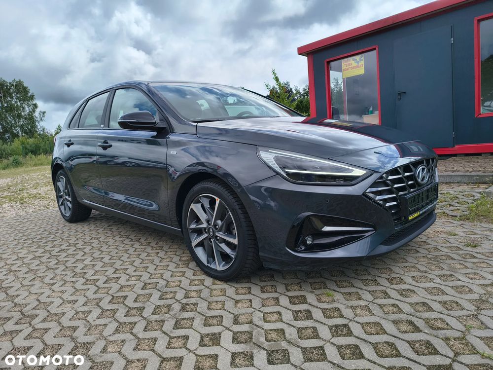 Hyundai i30 1.5 T-GDI 48V-Hybrid DCT EDITION 30 - 2