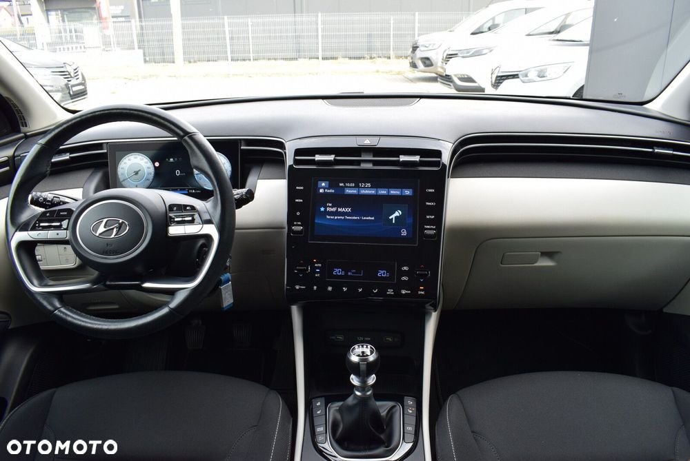 Hyundai Tucson - 16