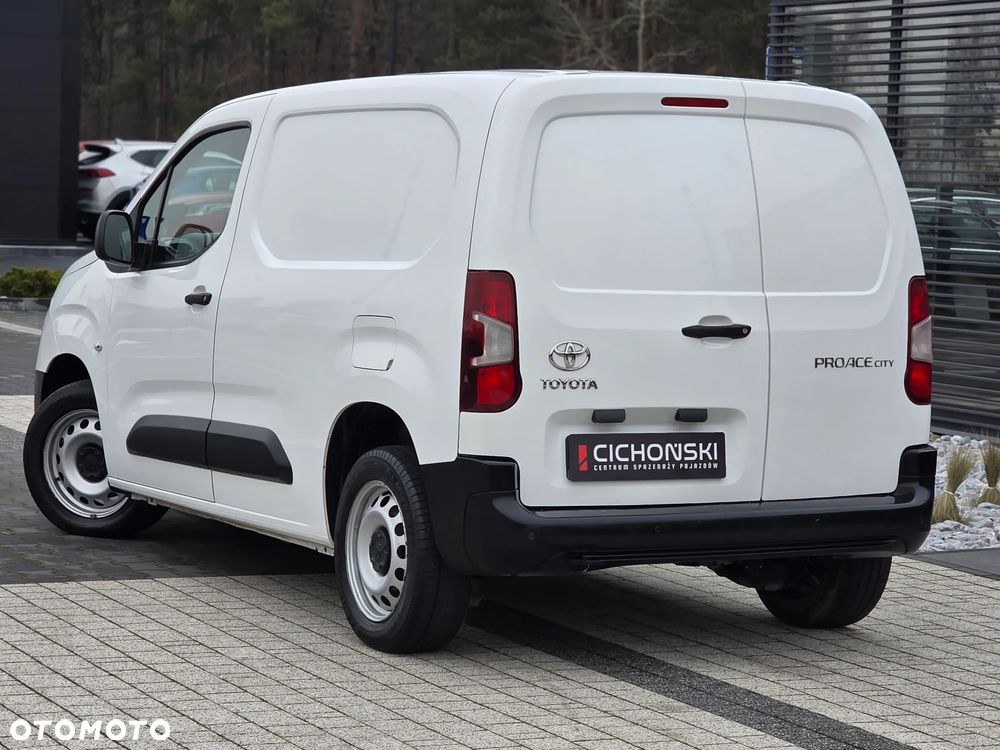 Toyota Proace City 2.0t 1.5 D-4d 100KM  3 OSOBOWA Furgon Blaszak BEZWYPADKOWA z Polskiego Salonu I Pierwszy i Jedyny Właściciel I Pełna Faktura Vat 23% - 5