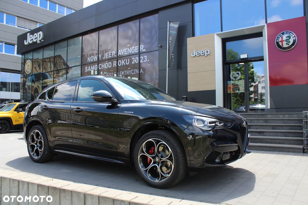 Alfa Romeo Stelvio 2.0 Turbo Veloce Q4 - 4