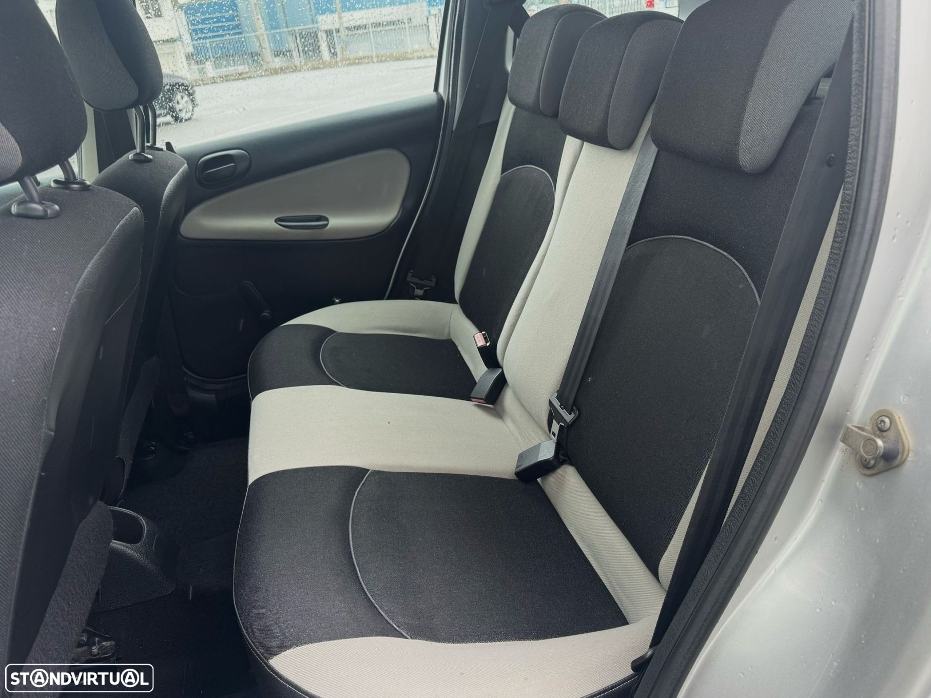 Peugeot 206 1.1 Black & Silver - 9