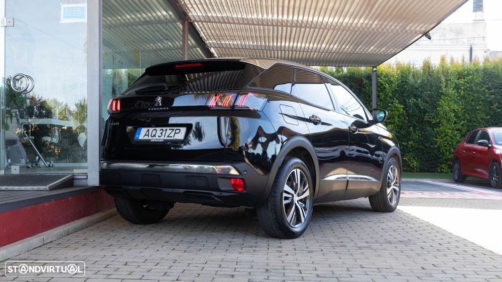 Peugeot 3008 1.5 BlueHDi Allure EAT8 - 3