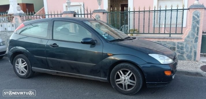 Ford Focus 1.8 TDdi Trend - 9