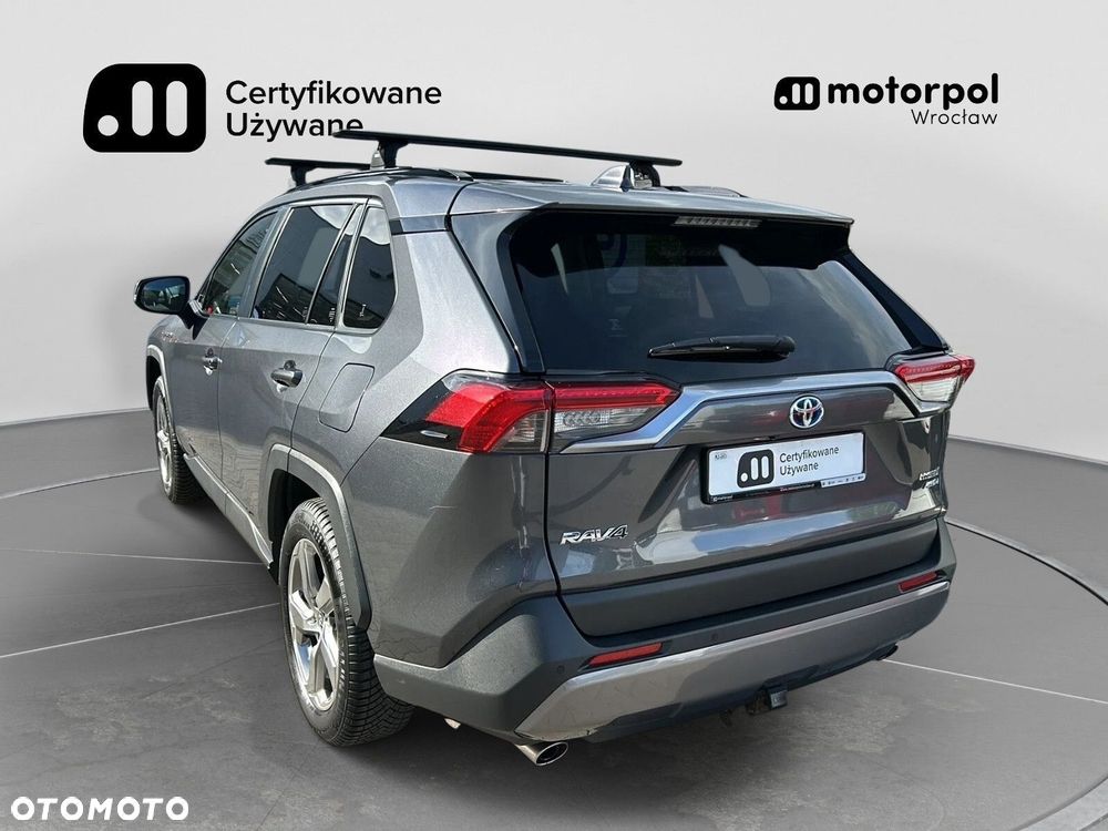 Toyota RAV4 - 3