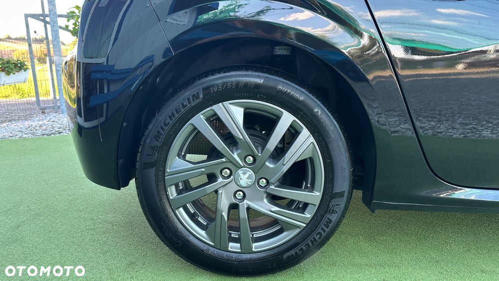 Peugeot 208 1.2 PureTech Active Pack S&S - 8
