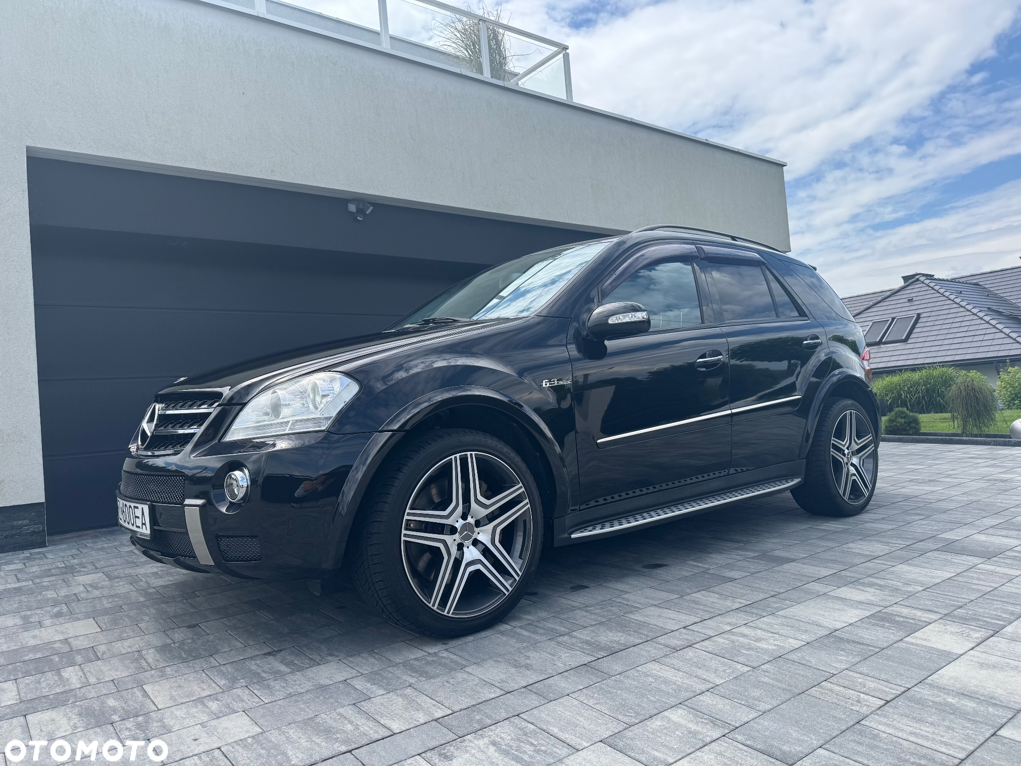 Mercedes-Benz ML 63 AMG 4-Matic - 4