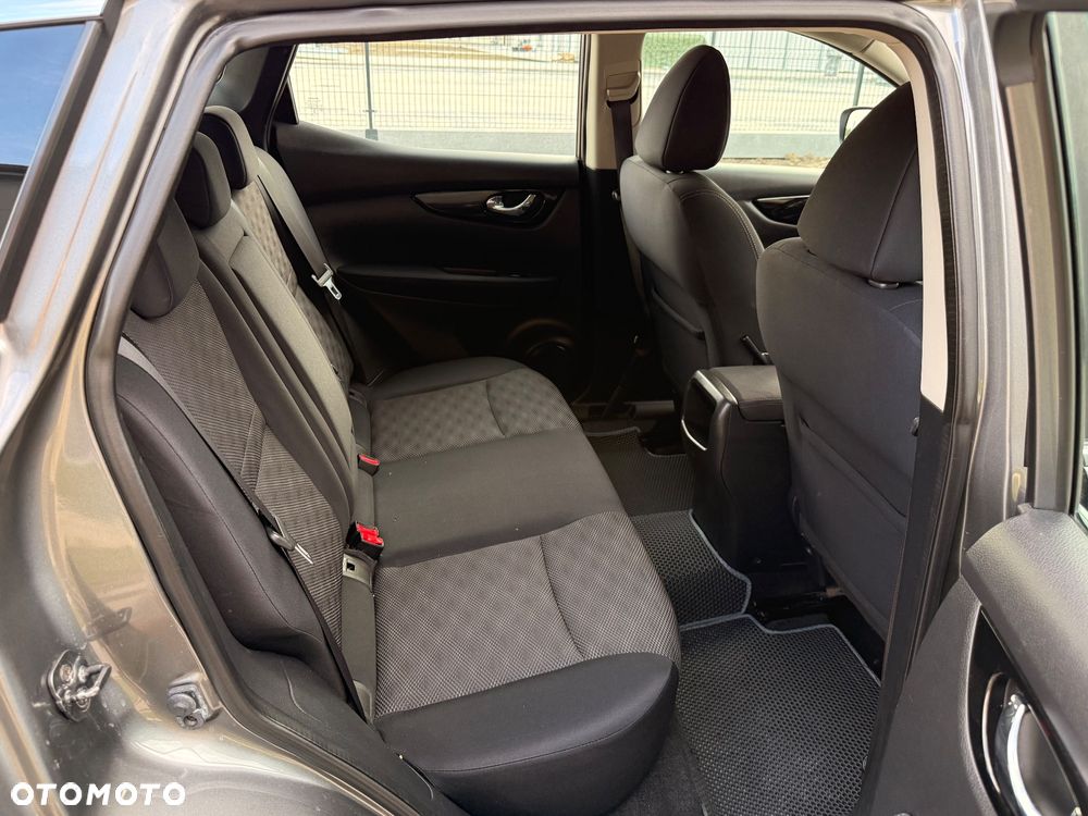Nissan Qashqai 1.5 dCi Tekna+ - 26