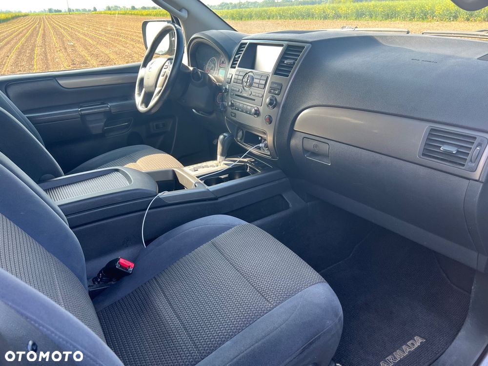Nissan Armada - 13