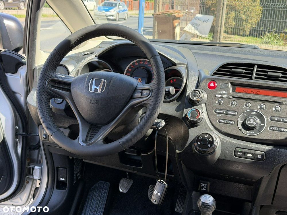 Honda Jazz - 25