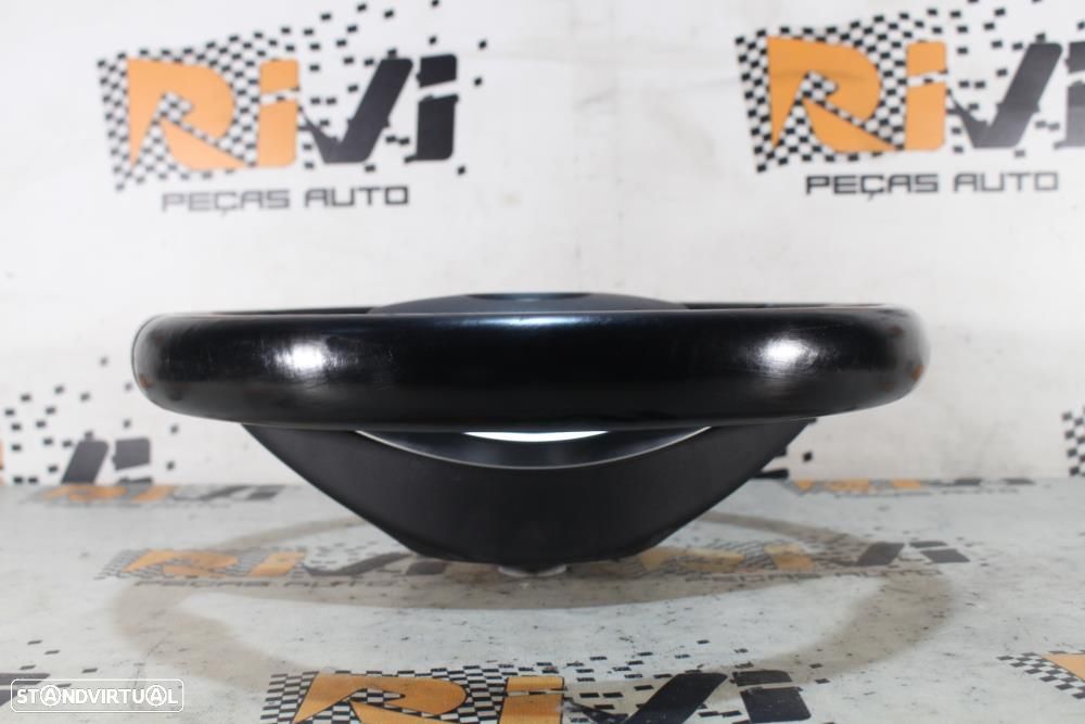 Volante Mercedes-Benz C-Class (W204)  Volante Mercedes Amg Class A B C - 4