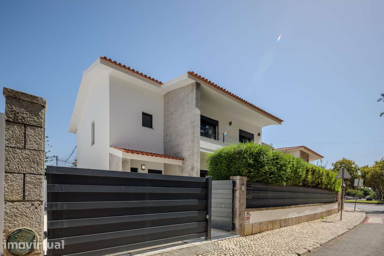 Moradia T4 com jardim no Bairro do Rosário, Cascais - Grande imagem: 2/60