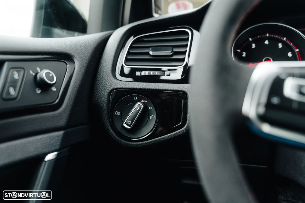 VW Golf GTI Clubsport DSG - 25