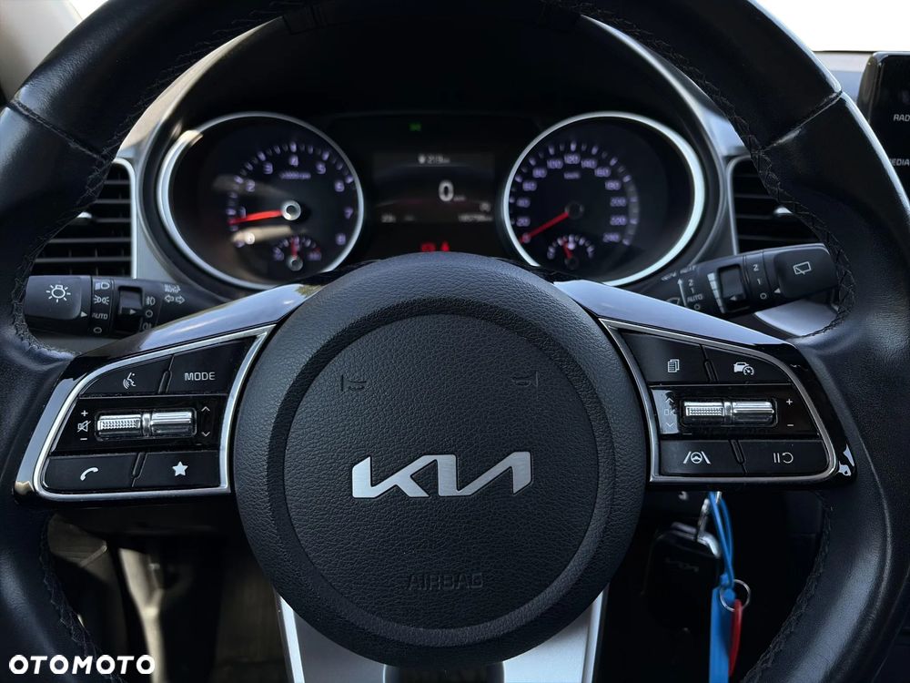 Kia Ceed 1.5 T-GDI M - 21