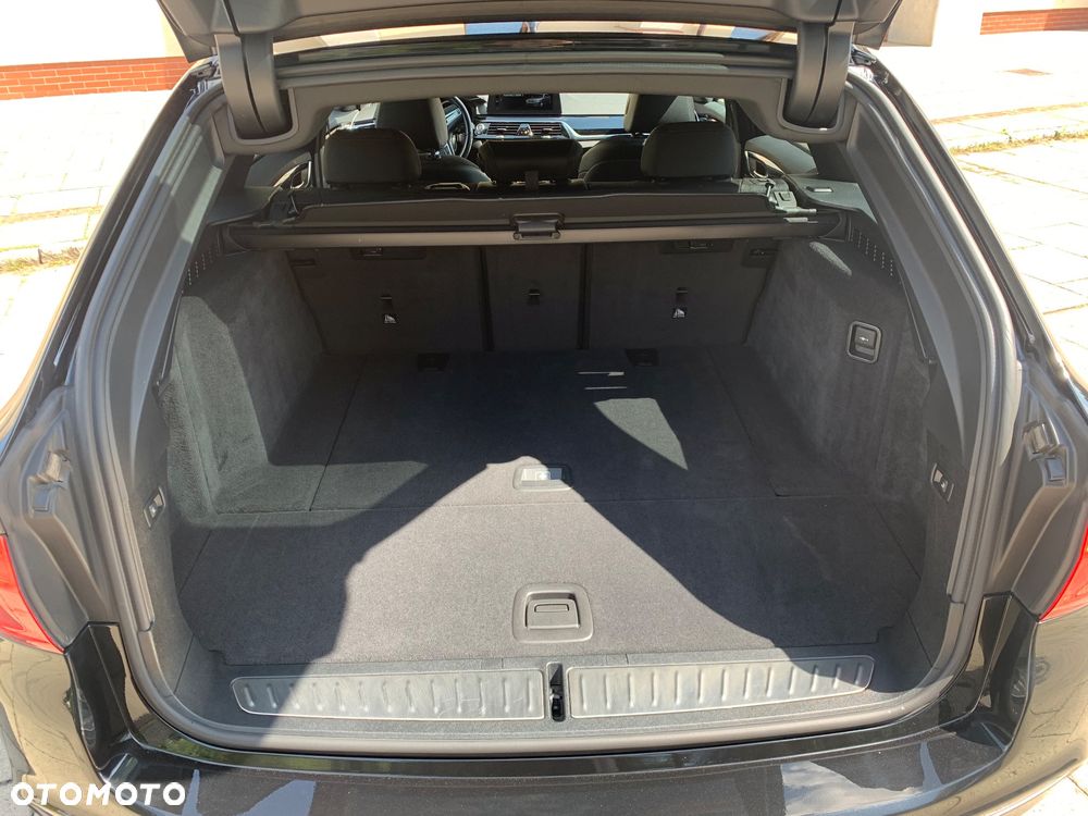 BMW Seria 5 520d M Sport sport - 18