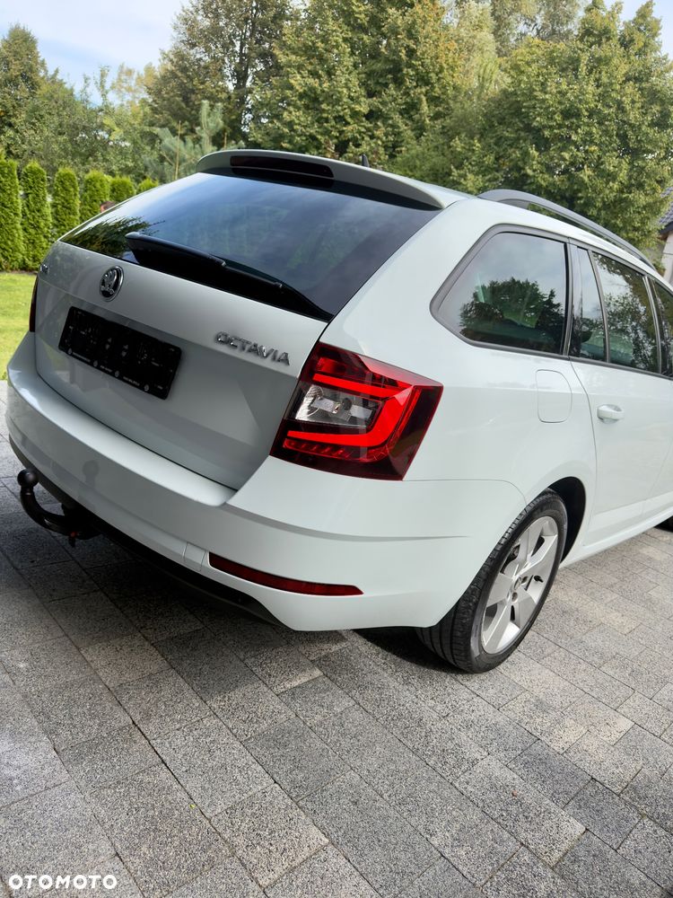 Skoda Octavia 2018 photo 5