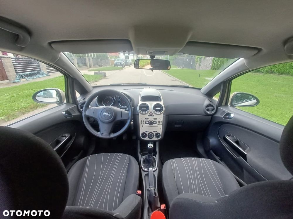 Opel Corsa - 7