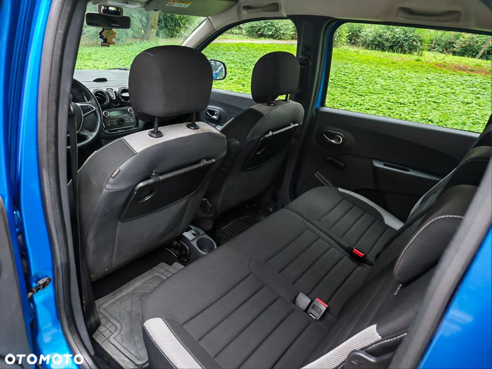 Dacia Lodgy 1.5 Blue dCi Laureate S&S - 14