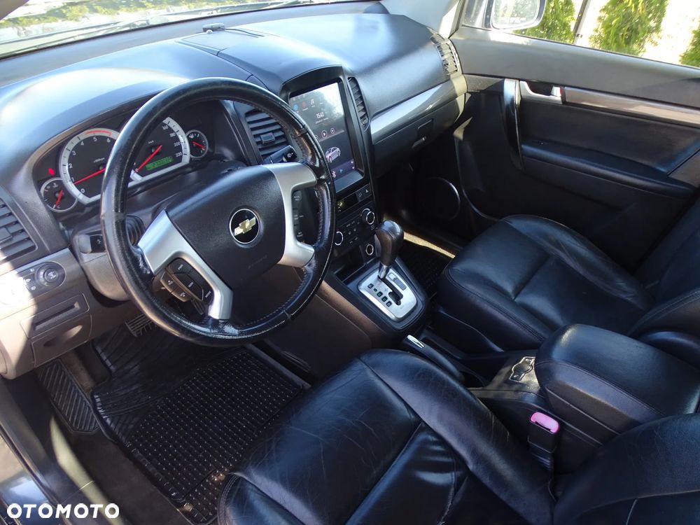 Chevrolet Captiva 2.0 d LT high (deu) - 2