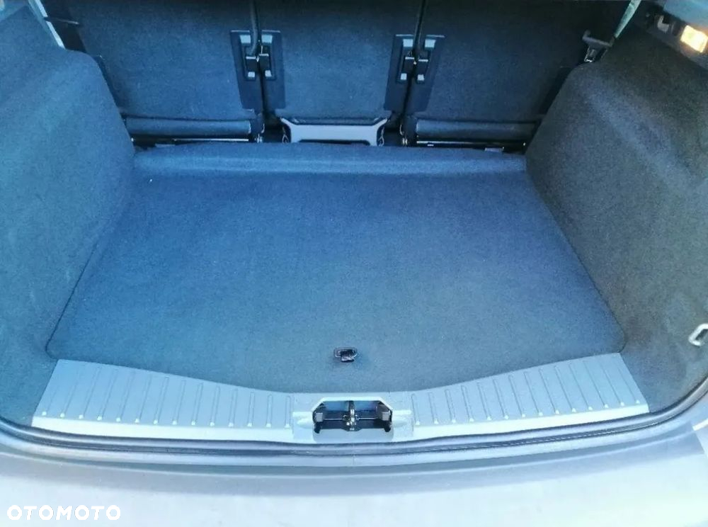 Ford C-MAX 2.0 TDCi Champions Edition - 15