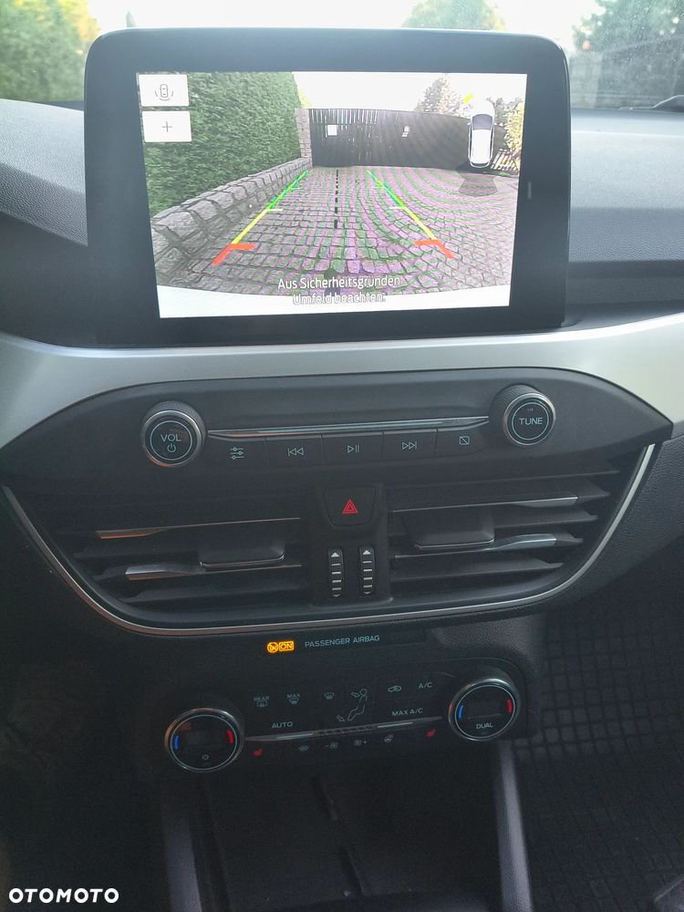 Ford Focus - 40