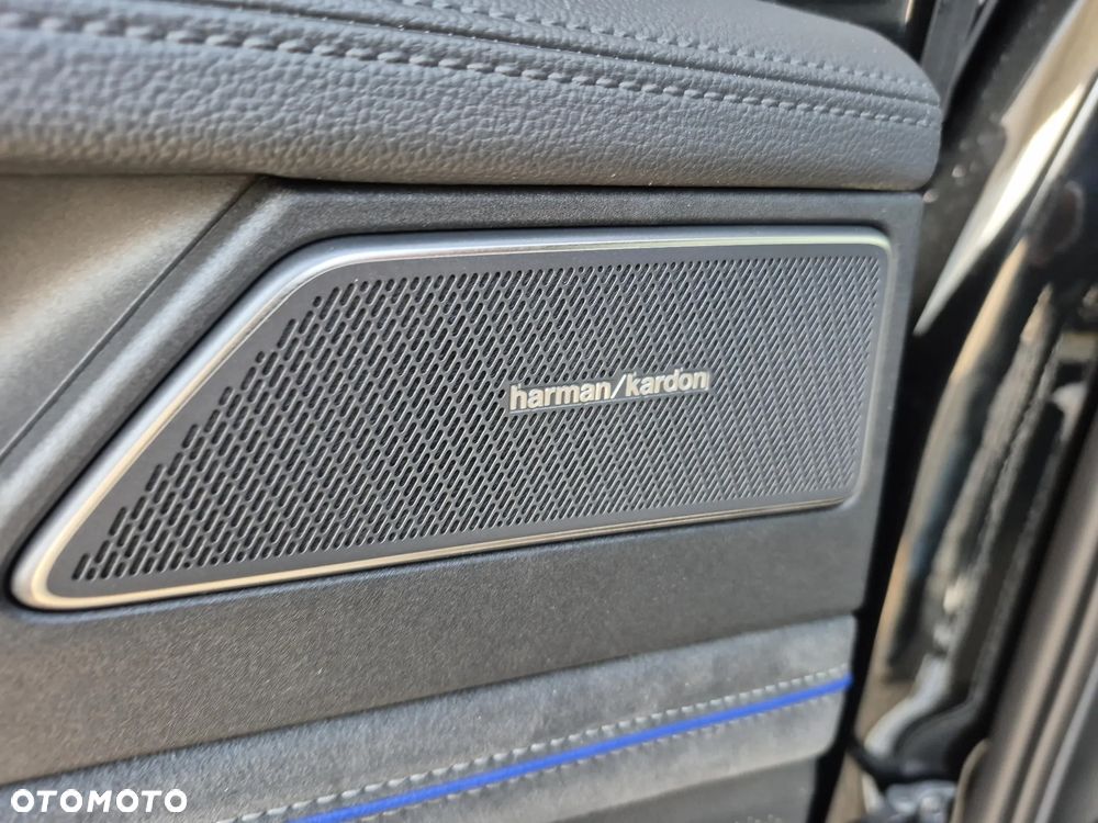 Volkswagen Passat - 14