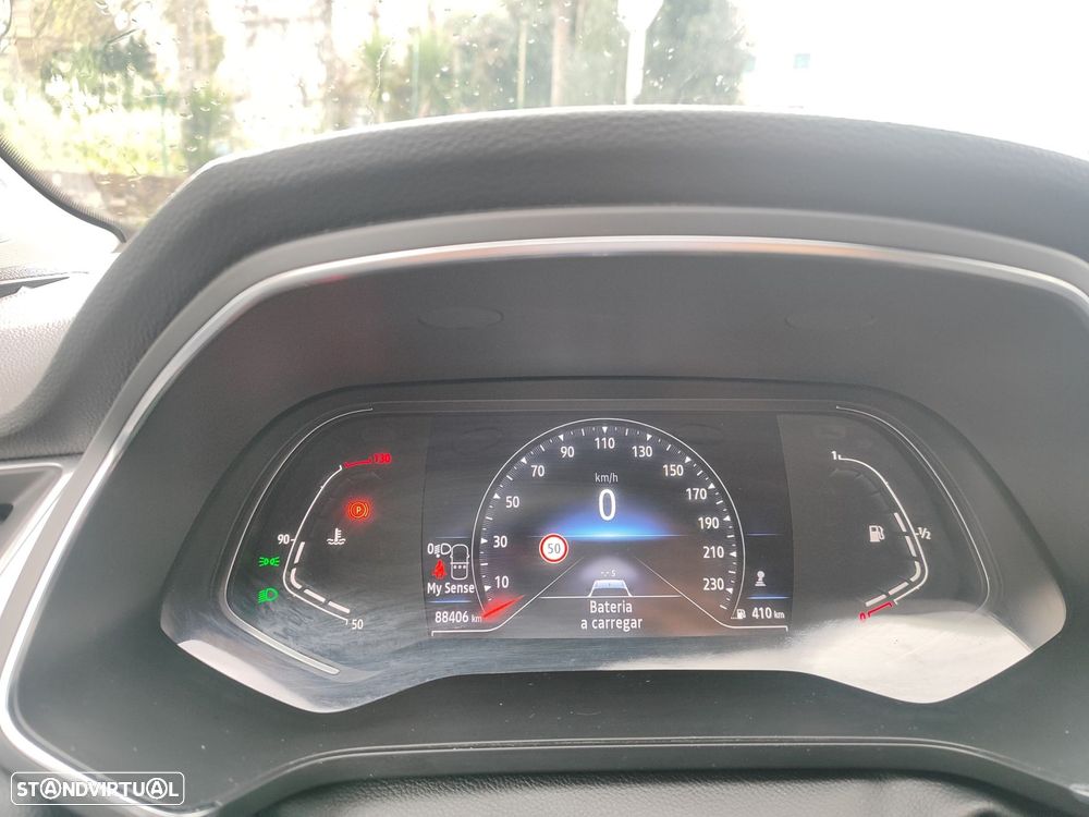 Renault Captur 1.0 TCe Techno - 17